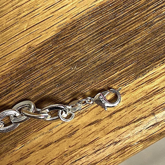 Sterling Silver Heart Charm Chain Link Bracelet - Picture 12 of 15